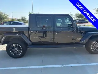 Jeep Gladiator 2023 4x4 Overland 4p Cabina de Tripulante 5.0 ft. CB