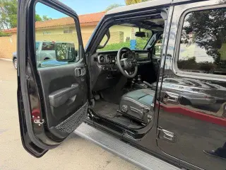 Jeep Wrangler 2023 4x4 Sport 4dr SUV