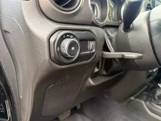 Jeep Wrangler 2023 4x4 Sport 4dr SUV