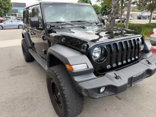 Jeep Wrangler 2023 4x4 Sport 4dr SUV
