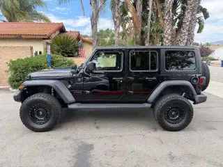 Jeep Wrangler 2023 4x4 Sport 4dr SUV