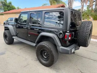 Jeep Wrangler 2023 4x4 Sport 4dr SUV