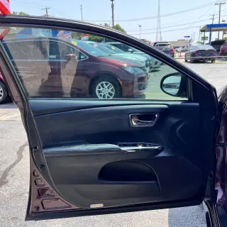 Toyota Avalon 2016