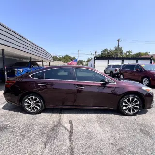 Toyota Avalon 2016