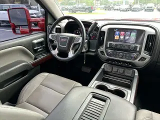 GMC Sierra 1500 2018 4x4 SLT 4dr Crew Cab 5.8 ft. SB