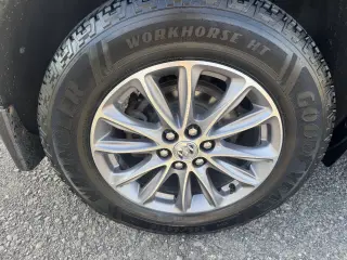 2023 Buick Enclave