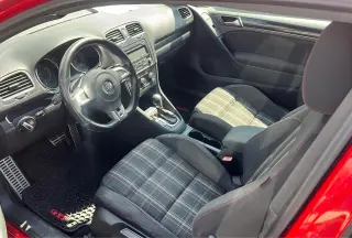Volkswagen GTI 2.0T Coupé 2011