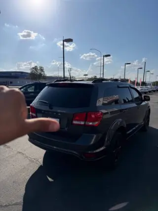 Vehículo Dodge Journey del año 2019