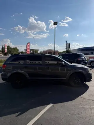 Vehículo Dodge Journey del año 2019