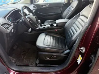 2017 Ford Edge