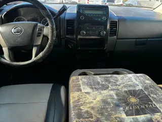 2013 Nissan Titan S Crew Cab 4WD