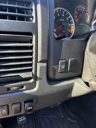 2013 Nissan Titan S Crew Cab 4WD