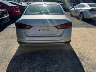 Nissan Altima 2.5 S de 2020
