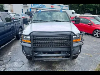 2000 Ford F-250 SD XL SuperCab Long Bed 2WD