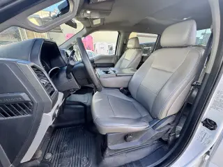 2020 Ford Super Duty F-350 SRW King Ranch 4WD Crew Cab 8' Box