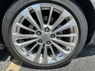 2017 Cadillac CTS Sedan 4dr Sdn 3.6L Luxury AWD