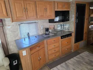 Autocaravana RV Freightliner X-Line 2005