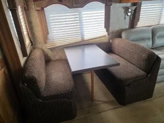 Autocaravana RV Freightliner X-Line 2005