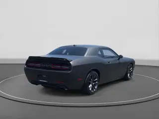 Dodge Challenger 2022 R/T Scat Pack 2dr Coupe