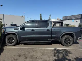 GMC Sierra 1500 2019 4x2 SLT 4dr Crew Cab 5.8 ft. SB
