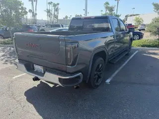 GMC Sierra 1500 2019 4x2 SLT 4dr Crew Cab 5.8 ft. SB