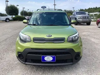 Kia Soul 2018 Crossover de 5 puertas y transmisión manual de 6 velocidades