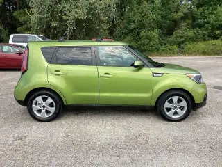 Kia Soul 2018 Crossover de 5 puertas y transmisión manual de 6 velocidades