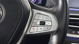 2021 BMW X7