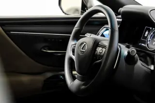 2023 Lexus ES 350