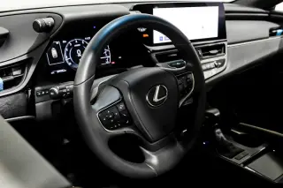 2023 Lexus ES 350