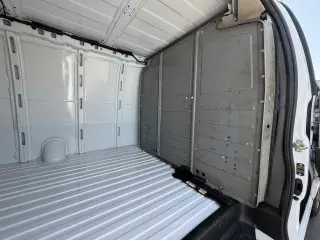 2019 Chevrolet Express 3500 Cargo Van