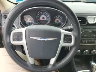 2014 Chrysler 200