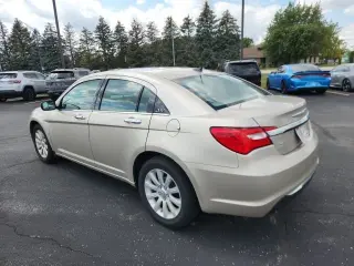 2014 Chrysler 200