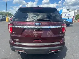 2018 Ford Explorer