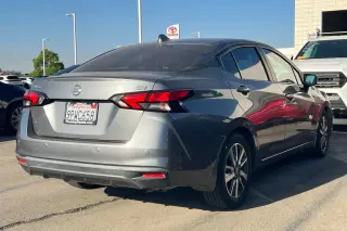 2020 Nissan Versa