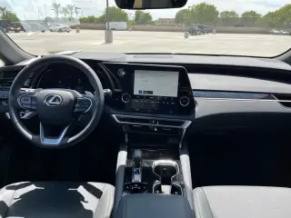 2025 Lexus RX