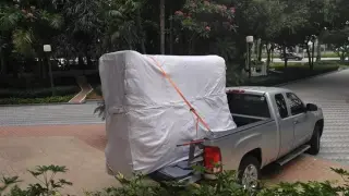 Ezee Moving Inc