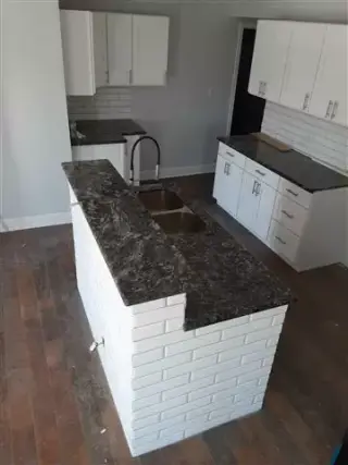 LR Granite & Quartz