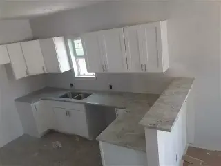 LR Granite & Quartz