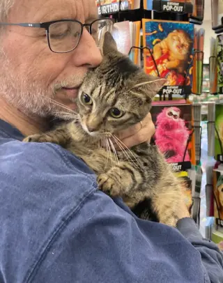 Little Cuyie bonded with Meribeth