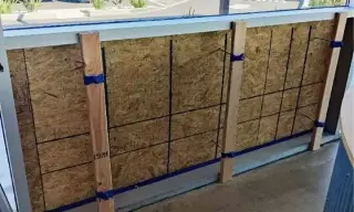 🚨 BROKEN STOREFRONT GLASS? WE’RE READY TO HELP!