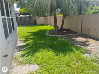 Propiedad de alquiler con 3 dormitorios y 2 baños en TAMARAC