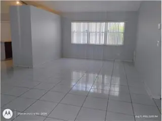 Propiedad de alquiler con 3 dormitorios y 2 baños en TAMARAC