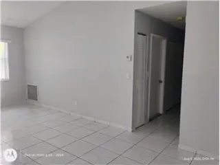 Propiedad de alquiler con 3 dormitorios y 2 baños en TAMARAC