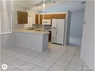 Propiedad de alquiler con 3 dormitorios y 2 baños en TAMARAC