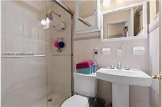 Propiedad de alquiler con 2 dormitorios y 2 baños en Pembroke Pines