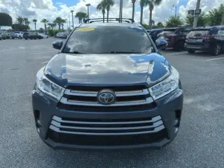 Toyota Highlander 2017 XLE 4dr SUV