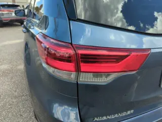 Toyota Highlander 2017 XLE 4dr SUV