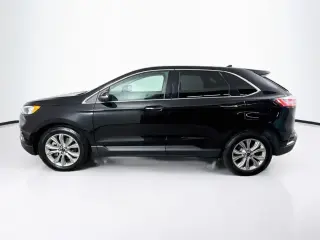 Ford Edge 2023 AWD Titanium 4dr Crossover