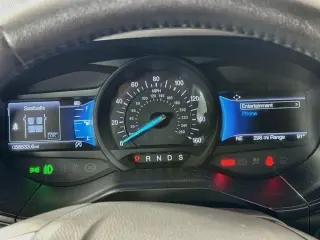 Ford Edge 2023 AWD Titanium 4dr Crossover